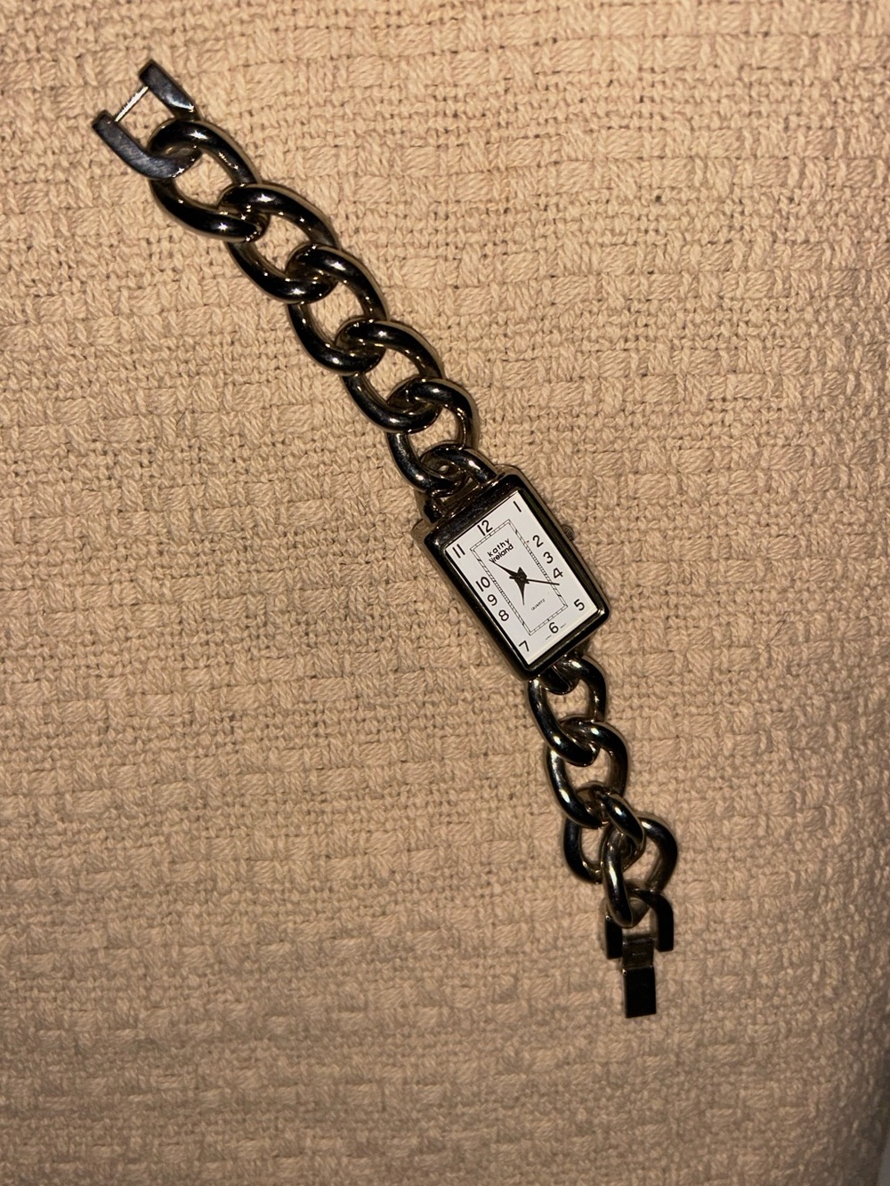 Kathy Ireland Quartz Watch Silver tone Stainless Steel (Chain-Link)